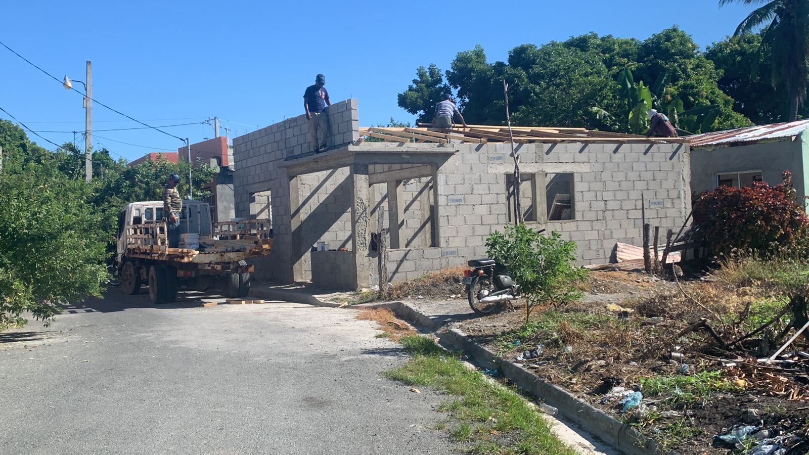 3bf61f6c 1c2d 418d bade 7b244bf4d59a